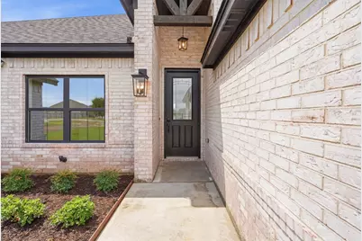 1033 Uplift Drive, Weatherford, TX 76087 - Photo 4