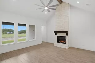 1033 Uplift Dr, Weatherford, TX 76087 - Photo 16