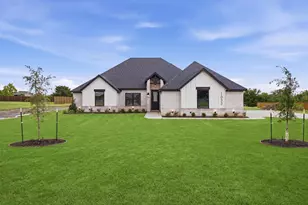 1033 Uplift Dr, Weatherford, TX 76087 - Photo 2