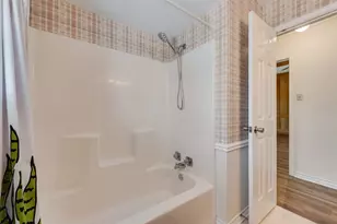 607 S 2nd St, Midlothian, TX 76065 - Photo 18