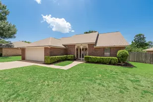607 S 2nd St, Midlothian, TX 76065 - Photo 1