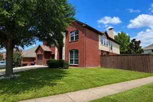 814 Honey Hill Dr, Garland, TX 75040 - Photo 2