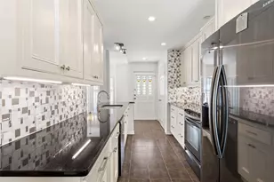 8610 Turtle Creek Blvd, Dallas, TX 75225 - Photo 12