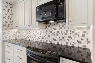 8610 Turtle Creek Blvd, Dallas, TX 75225 - Photo 14