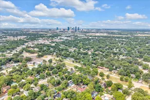 1113 Hudgins Ave, Fort Worth, TX 76111 - Photo 32