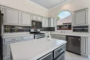 1132 Devonshire Dr, DeSoto, TX 75115 - Photo 18