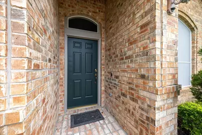 1511 Fallcreek Court, Allen, TX 75002 - Photo 4