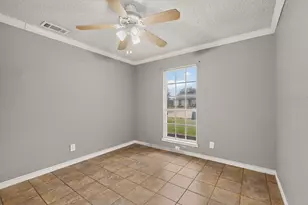 1506 Town Bluff St, Garland, TX 75040 - Photo 34