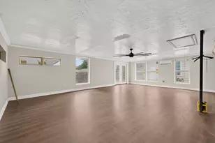 1506 Town Bluff St, Garland, TX 75040 - Photo 32