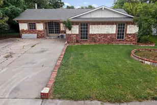 1506 Town Bluff St, Garland, TX 75040 - Photo 2