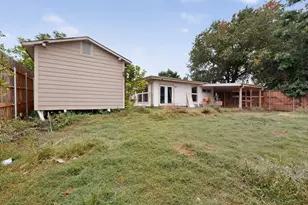 1506 Town Bluff St, Garland, TX 75040 - Photo 38