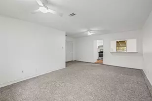 1915 Westover Ct, Arlington, TX 76015 - Photo 16
