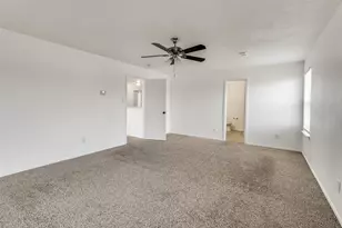 8101 Stanton Ct, Fort Worth, TX 76120 - Photo 24