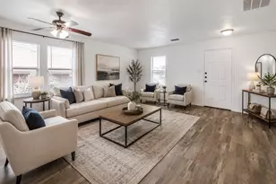 8101 Stanton Ct, Fort Worth, TX 76120 - Photo 2