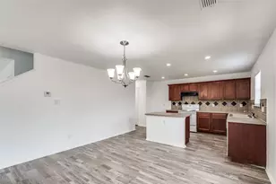 8101 Stanton Ct, Fort Worth, TX 76120 - Photo 16