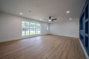 920 Treasure Rd, Garland, TX 75041 - Photo 6