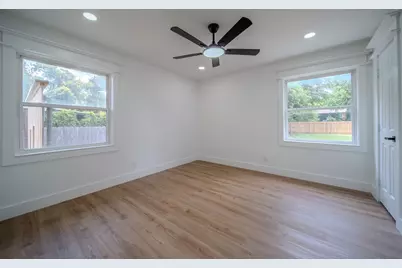 920 Treasure Road, Garland, TX 75041 - Photo 12