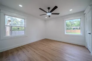 920 Treasure Rd, Garland, TX 75041 - Photo 12
