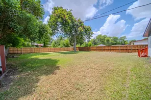 920 Treasure Rd, Garland, TX 75041 - Photo 16