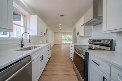 920 Treasure Road, Garland, TX 75041 - Photo 8