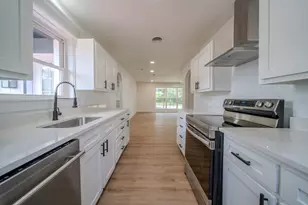 920 Treasure Rd, Garland, TX 75041 - Photo 8