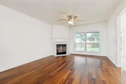 4725 Grant Park Avenue, Fort Worth, TX 76137 - Photo 2