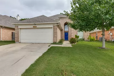 4725 Grant Park Avenue, Fort Worth, TX 76137 - Photo 1
