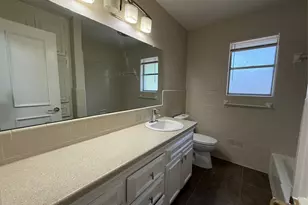 5204 Winifred Dr, Fort Worth, TX 76133 - Photo 14