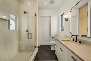 3723 Manana Dr, Dallas, TX 75220 - Photo 30