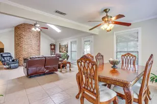 4510 Longacres Ct, Arlington, TX 76016 - Photo 12