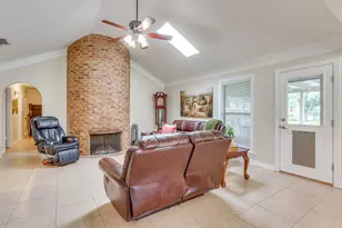 4510 Longacres Ct, Arlington, TX 76016 - Photo 6