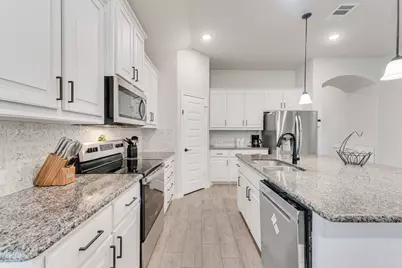2631 Askern Court, Grand Prairie, TX 75052 - Photo 8
