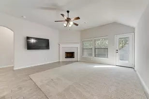 2631 Askern Ct, Grand Prairie, TX 75052 - Photo 2