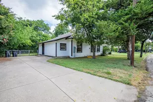 301 Madison St, Cleburne, TX 76033 - Photo 28