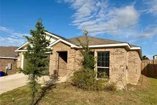 740 Saratoga Dr, Seagoville, TX 75159 - Photo 2