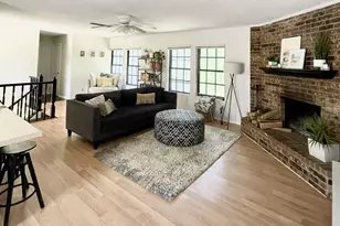 1816 Chestnut Ct, Flower Mound, TX 75028 - Photo 2
