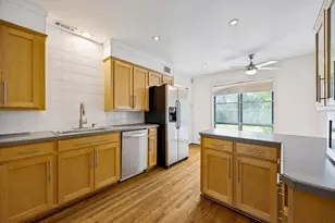 5938 Willow Ln, Dallas, TX 75230 - Photo 10