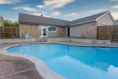 2804 Oxford Lane, Flower Mound, TX 75028 - Photo 4