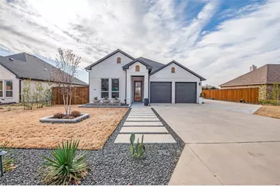 307 Highland Avenue, Red Oak, TX 75154 - Photo 1