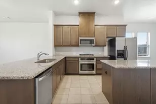 7304 Snyder Ln, Arlington, TX 76002 - Photo 4
