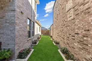 12931 Shepherds Hill Ln, Frisco, TX 75035 - Photo 34