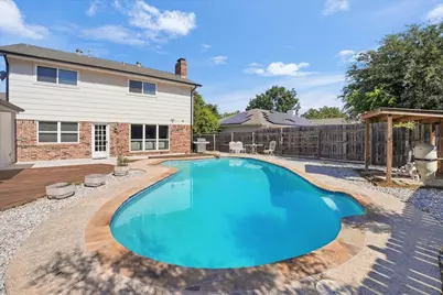 2310 Greenhill Drive, Carrollton, TX 75006 - Photo 30