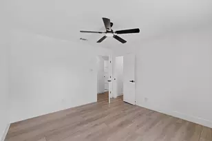 2330 Cody Dr, Dallas, TX 75228 - Photo 28