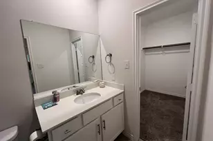 2434 Klamath Dr, Lewisville, TX 75056 - Photo 8