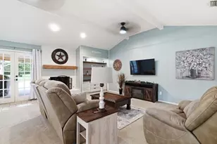 5413 Bello Vista Dr, Sherman, TX 75090 - Photo 4