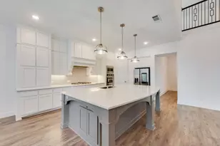 4600 Paintbrush Wy, Aubrey, TX 76227 - Photo 10