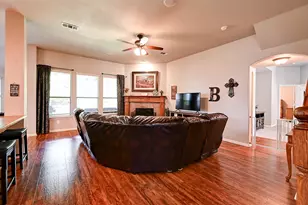 386 Phillips Ct, Fate, TX 75087 - Photo 2