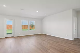 308 Winchester Ln, Sherman, TX 75092 - Photo 12