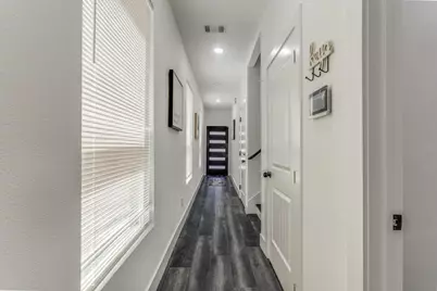 2214 Dyson Street, Dallas, TX 75215 - Photo 2