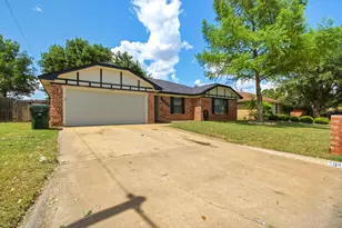 2842 Rex Allen Dr, Abilene, TX 79606 - Photo 2